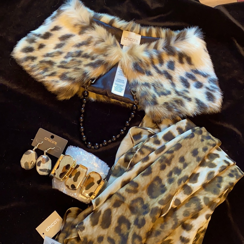 Chico’s set of Leopard Oblong Scarf, Tallica Una Wrap, Bracelet and Earrings New